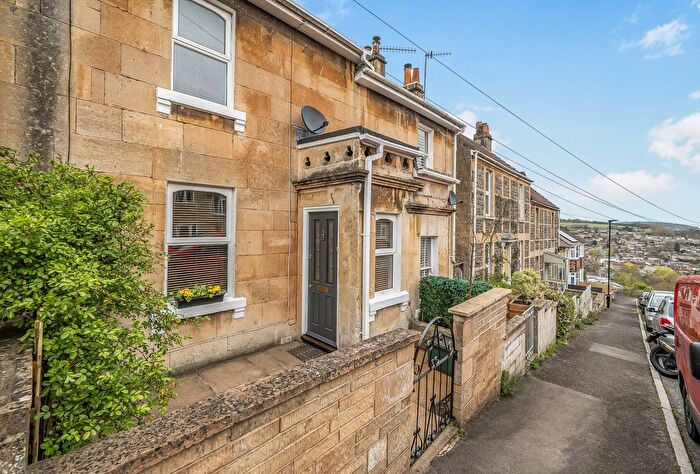 2 Bedroom Terraced House For Sale In Hampton View, Bath, Somerset, BA1