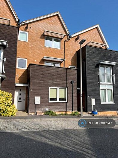 4 Bedroom Terraced House To Rent In Kelly Gardens, Milton Keynes, MK4