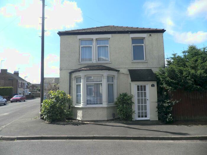 3 Bedroom Detached House To Rent In Oakroyd Crescent, Wisbech, PE13