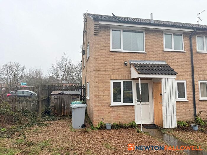 1 Bedroom Semi Detached House For Sale In Birch Road, Balderton, NG24