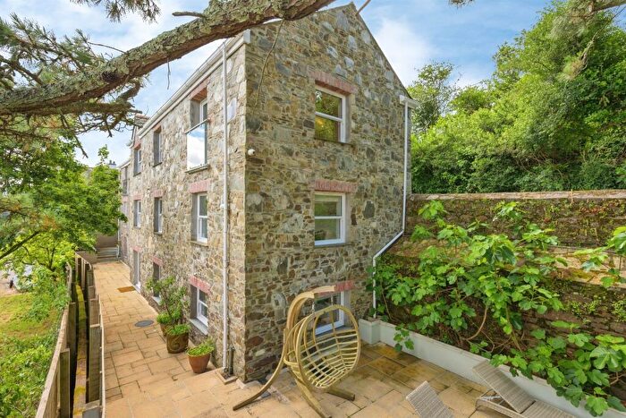 4 Bedroom Detached House For Sale In Mariner's Muse, Saltash, PL12