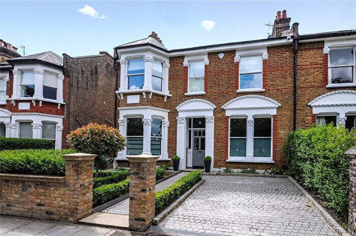 5 Bedroom Semi-Detached House For Sale In Dudley Road, Wimbledon, London, SW19