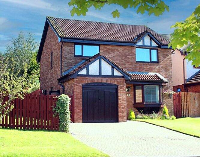 4 Bedroom Detached House For Sale In McKay Place, Stewartfield, East Kilbride, G74