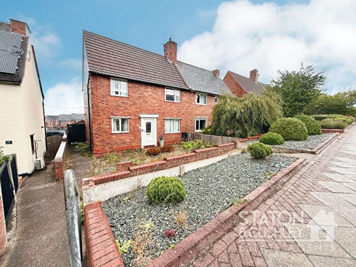 3 Bedroom Semi-Detached House For Sale In Kirklington Road, Rainworth, NG21