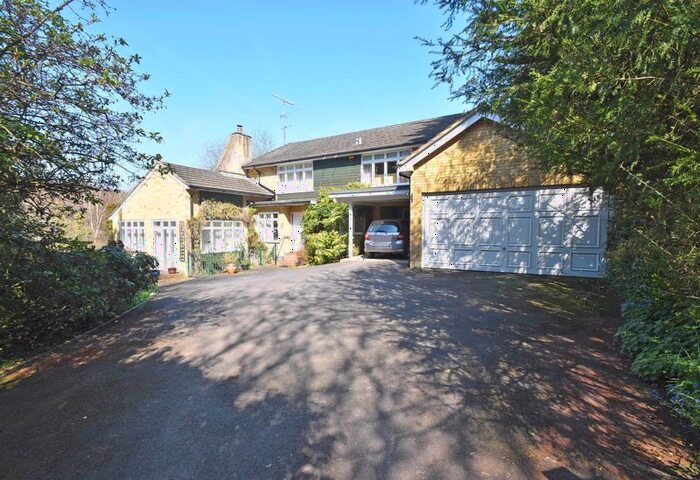 4 Bedroom Detached House To Rent In Bartons Road, Penn, High Wycombe, HP10