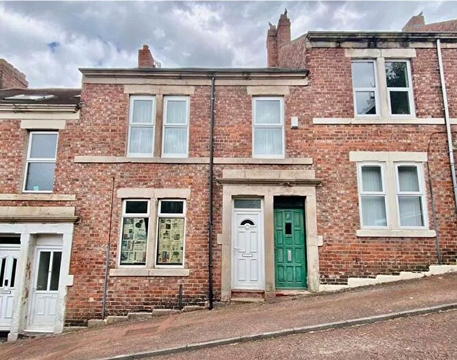 2 Bedroom Flat To Rent In Moore Street, Gateshead, NE8