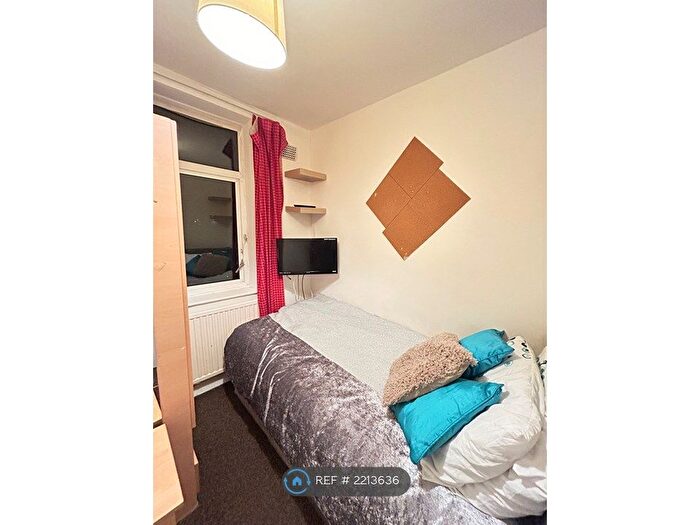 1 Bedroom Property To Rent In Edgware, Edgware, HA8