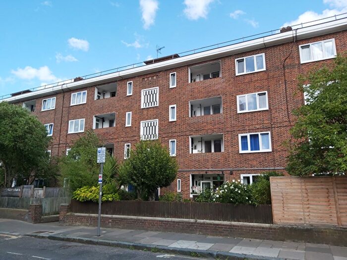 4 Bedroom Flat To Rent In Canrobert St, London, E2