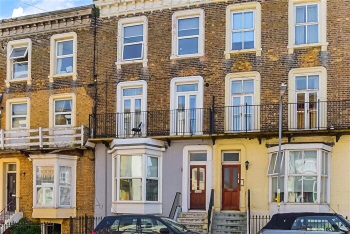 2 Bedroom Flat For Sale In Ethelbert Road, Margate, Kent, CT9