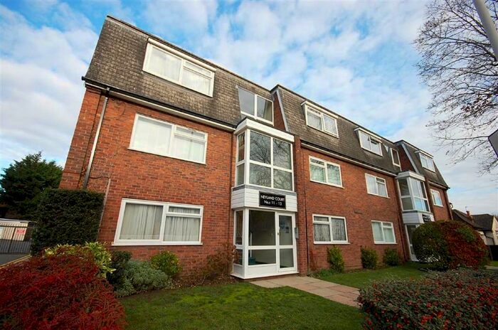1 Bedroom Flat To Rent In Pembroke Road, Ruislip Manor, Ruislip HA4