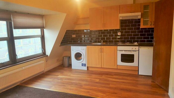 Studio To Rent In Seven Sisters Road, Finsbury Park, N4
