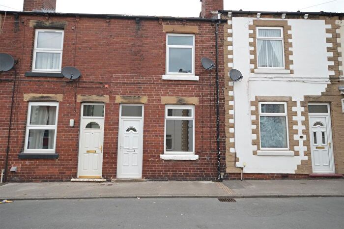 3 Bedroom Terraced House To Rent In Robbins Terrace, Featherstone, WF7