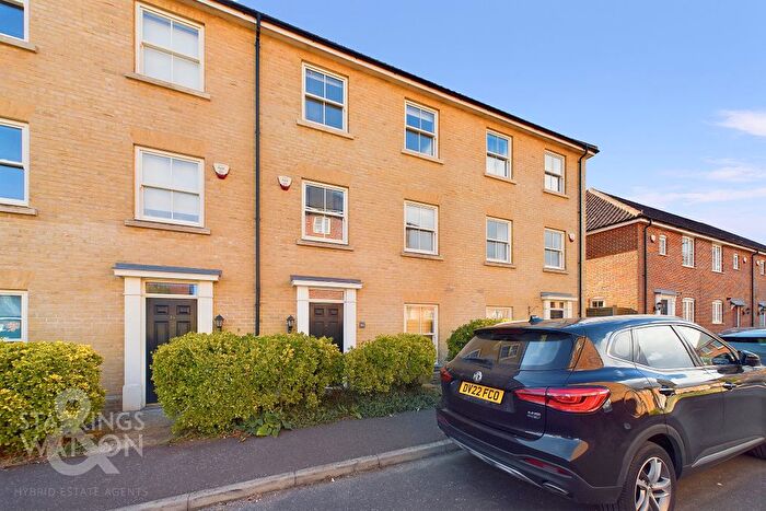 4 Bedroom Town House To Rent In Vanguard Chase, Norwich, NR5