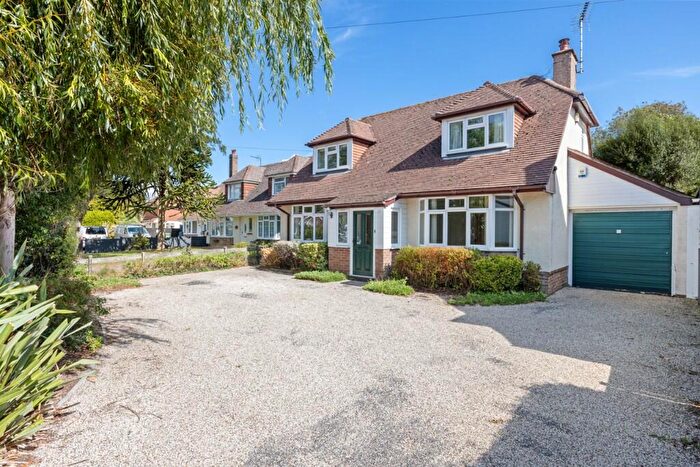 3 Bedroom Detached House For Sale In Nyetimber Lane, Aldwick, Bognor Regis, West Sussex, PO21