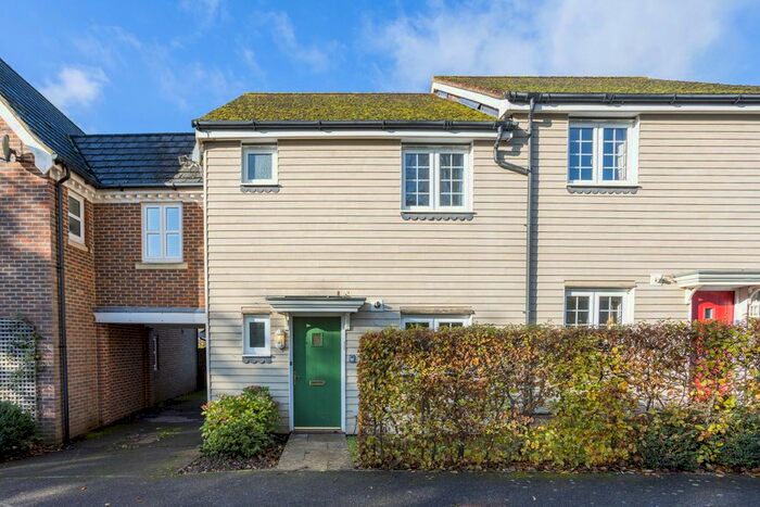 3 Bedroom Terraced House For Sale In Hopgarden Close, Lamberhurst, Tunbridge Wells, TN3