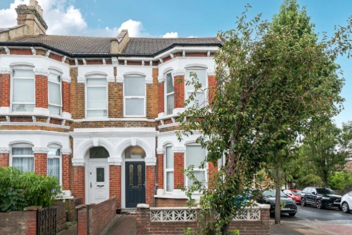 Property To Rent In East Dulwich Grove, East Dulwich, London, SE22