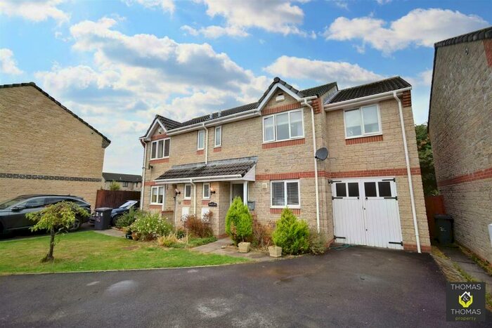 4 Bedroom Semi-Detached House To Rent In Forbes Close, Abbeymead, GL4