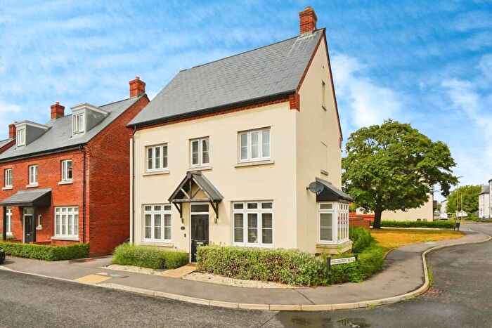 4 Bedroom Detached House For Sale In Williams Road, Upper Heyford, Bicester, Oxfordshire, OX25