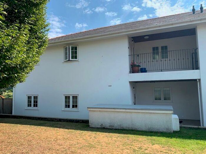 2 Bedroom Apartment To Rent In Penuel Road, Cardiff, CF15