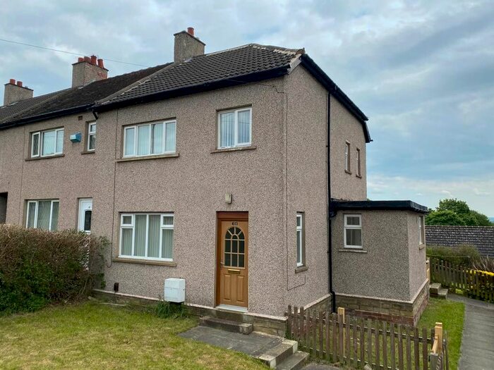 3 Bedroom Terraced House To Rent In Sheepridge Grove, Huddersfield, West Yorkshire, HD2