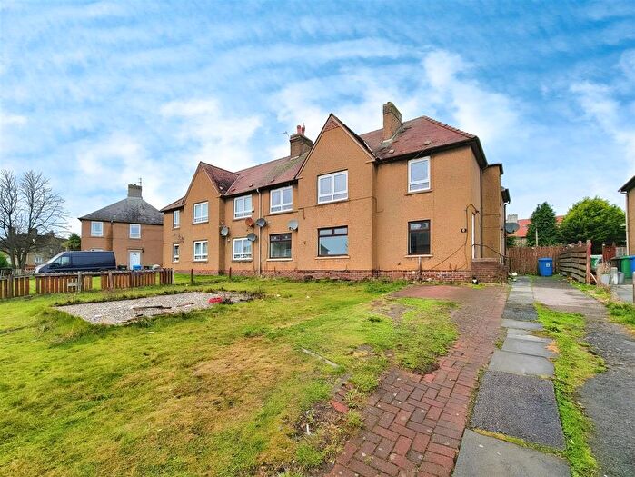 4 Bedroom Flat To Rent In Morar Street, Methil, Fife, KY8