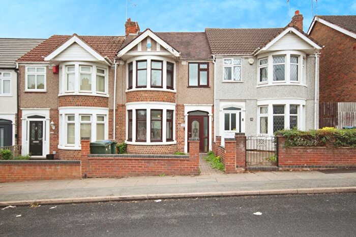 3 Bedroom Terraced House For Sale In Dennis Road, Coventry, West Midlands, CV2