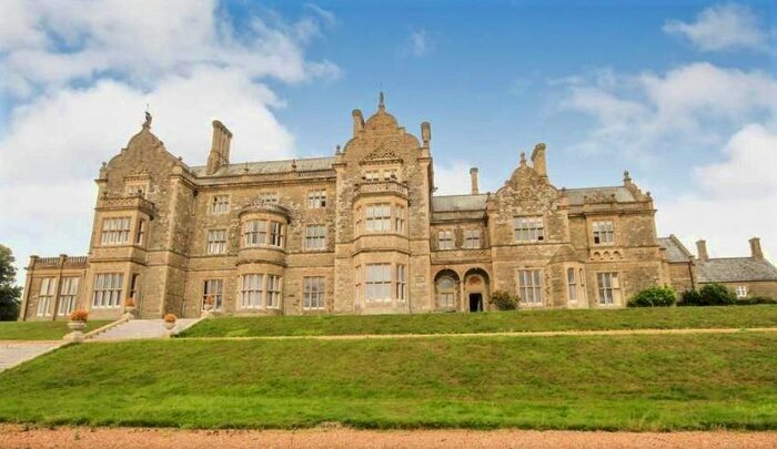 7 Bedroom Terraced House To Rent In Bayham Abbey, Turnbridge Wells, TN3