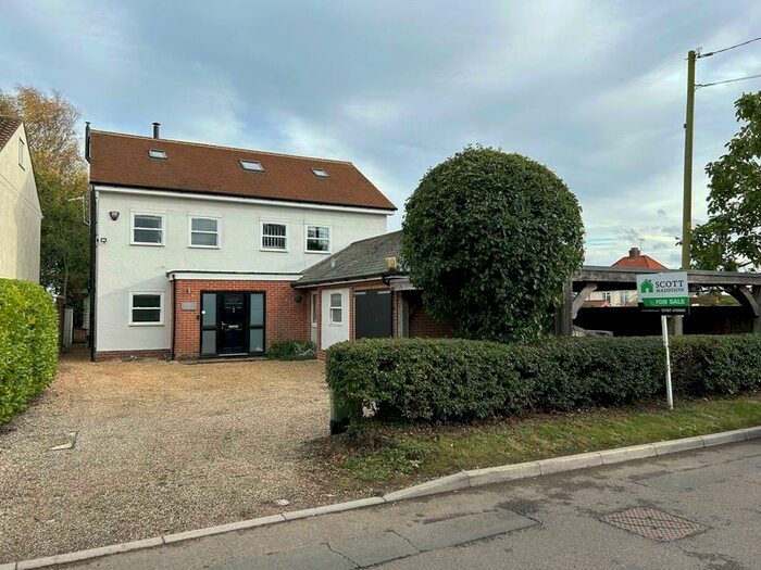 6 Bedroom Detached House For Sale In Crocklands, Greenstead Green, Halstead, CO9