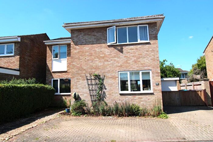 4 Bedroom Detached House For Sale In Carey Way, Olney, MK46