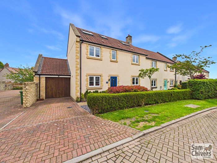 5 Bedroom Semi-Detached House For Sale In Aumery Gardens, High Littleton, BS39