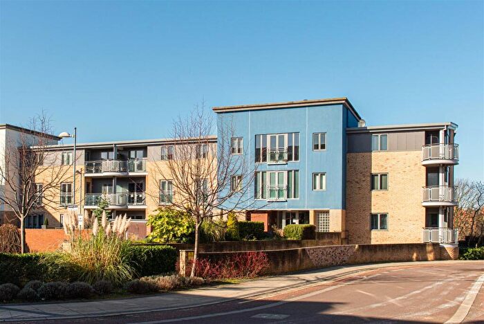 2 Bedroom Flat For Sale In Fairway Court, Fletcher Road, Gateshead, NE8