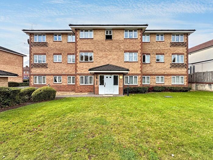 2 Bedroom Flat For Sale In Honeypot Lane, Elizabeth House Honeypot Lane, HA7