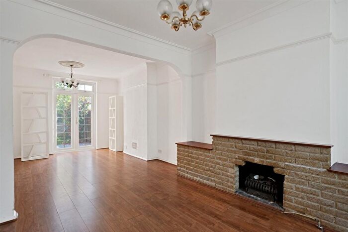 4 Bedroom End Terrace House To Rent In Seaforth Avenue, Motspur Park, KT3