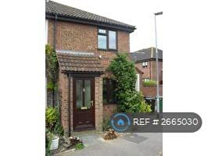 2 Bedroom End Of Terrace House To Rent In Harvey Green, Norwich, NR14