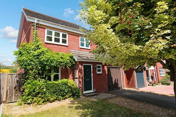 4 Bedroom Detached House For Sale In Norton Drive, Ford, SP4