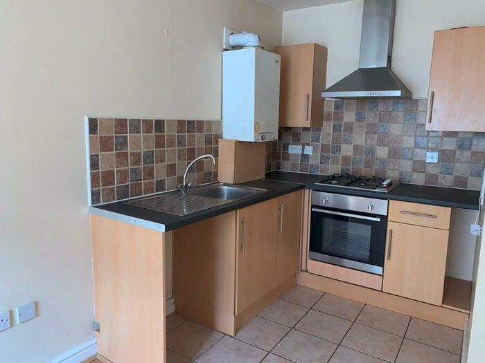 2 Bedroom Flat To Rent In Broad Street, Blaenavon, NP4
