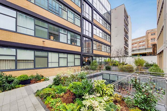 2 Bedroom Flat To Rent In Long Street, , Shoreditch, London, E2