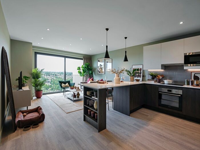 1 Bedroom Flat To Rent In Ascot Road, Watford, WD18