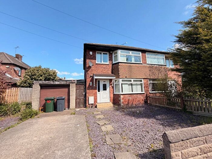 3 Bedroom Semi Detached House To Rent In Townend Avenue, Aston, Sheffield, South Yorkshire, S26