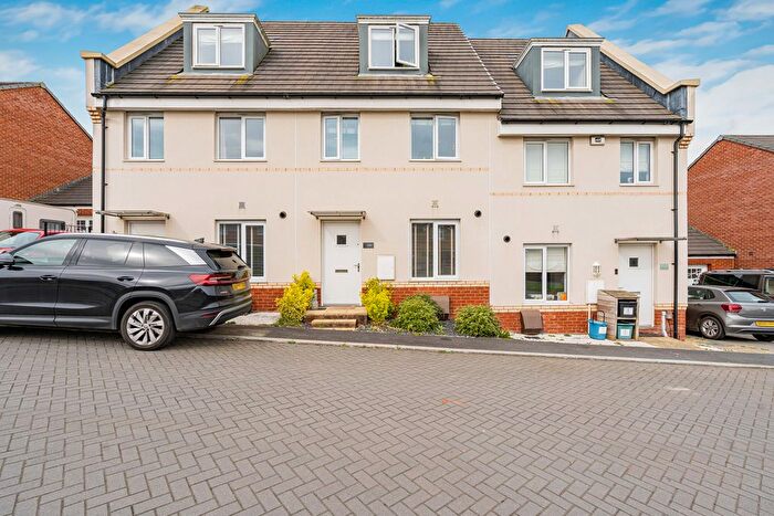 3 Bedroom Terraced House For Sale In Chicory Close, Newton Abbot, TQ12