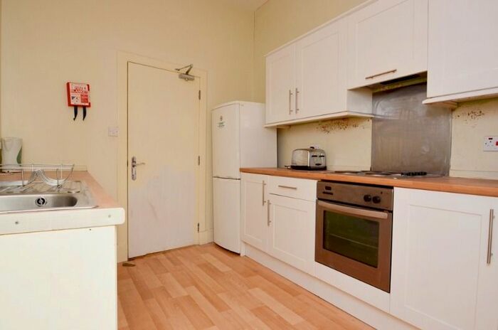 4 Bedroom Flat To Rent In Easter Road, Easter Road, Edinburgh, EH6