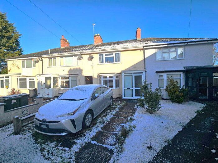 3 Bedroom Terraced House For Sale In The Garth, Birmingham, B14