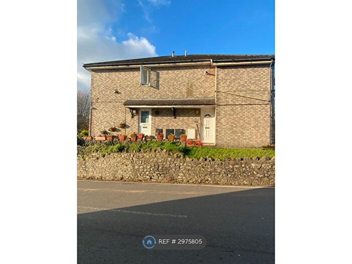 2 Bedroom Flat To Rent In Pentyrch, Cardiff, CF15