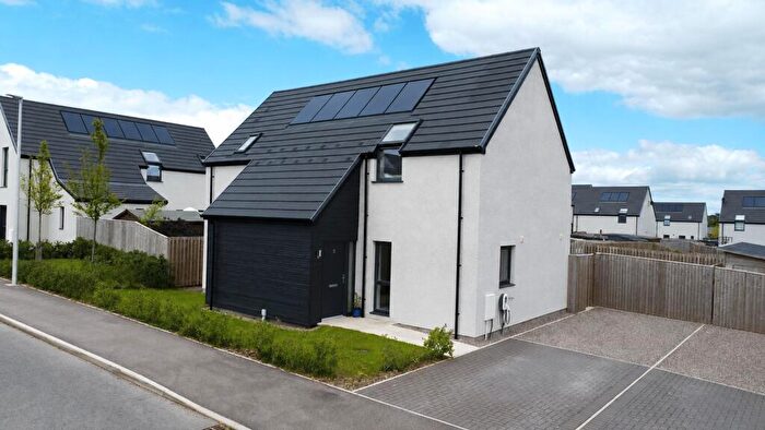 3 Bedroom Detached House For Sale In Milne Avenue, Croy, IV2