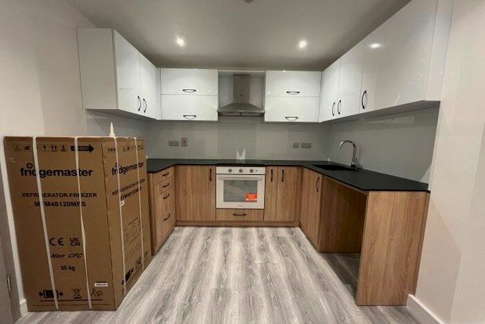 1 Bedroom Flat To Rent In Woodborough Road, Nottingham, NG3