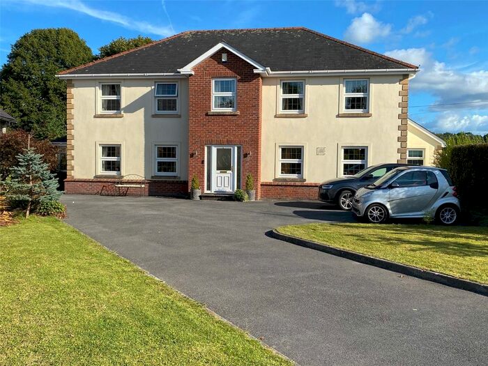5 Bedroom Detached House For Sale In Llanwrda, SA19