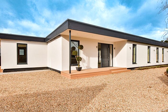 3 Bedroom Detached Bungalow For Sale In Gransmore Green, Felsted, CM6