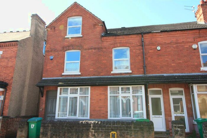 3 Bedroom Terraced House To Rent In **£pppw Excluding Bills** Midland Avenue, Lenton, NG7