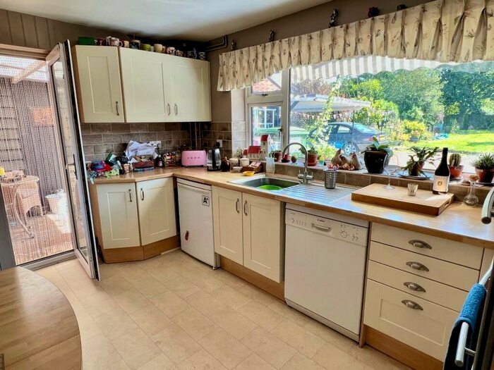 3 Bedroom Terraced House For Sale In The Street, Ingham, Bury St. Edmunds, IP31