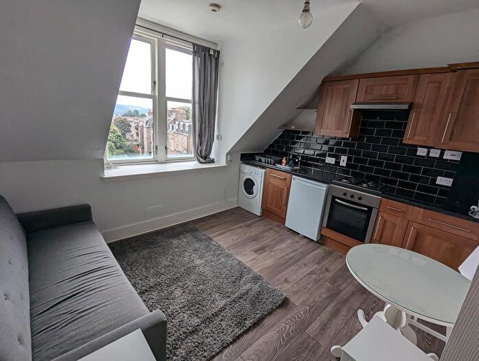 1 Bedroom Flat To Rent In Bloomfield Road, Top Floor, AB10